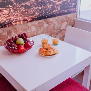 https://funchal-city-apartments.madeira-islandshotels.com